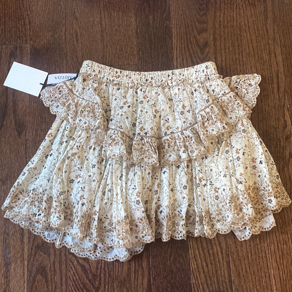 Aritzia Skirt
